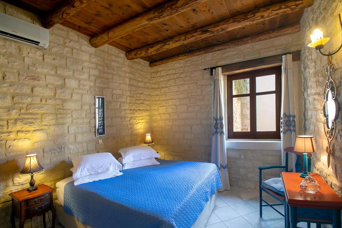 **** Hotel Casa Moazzo Suites And Apartments Rethymno  Greece