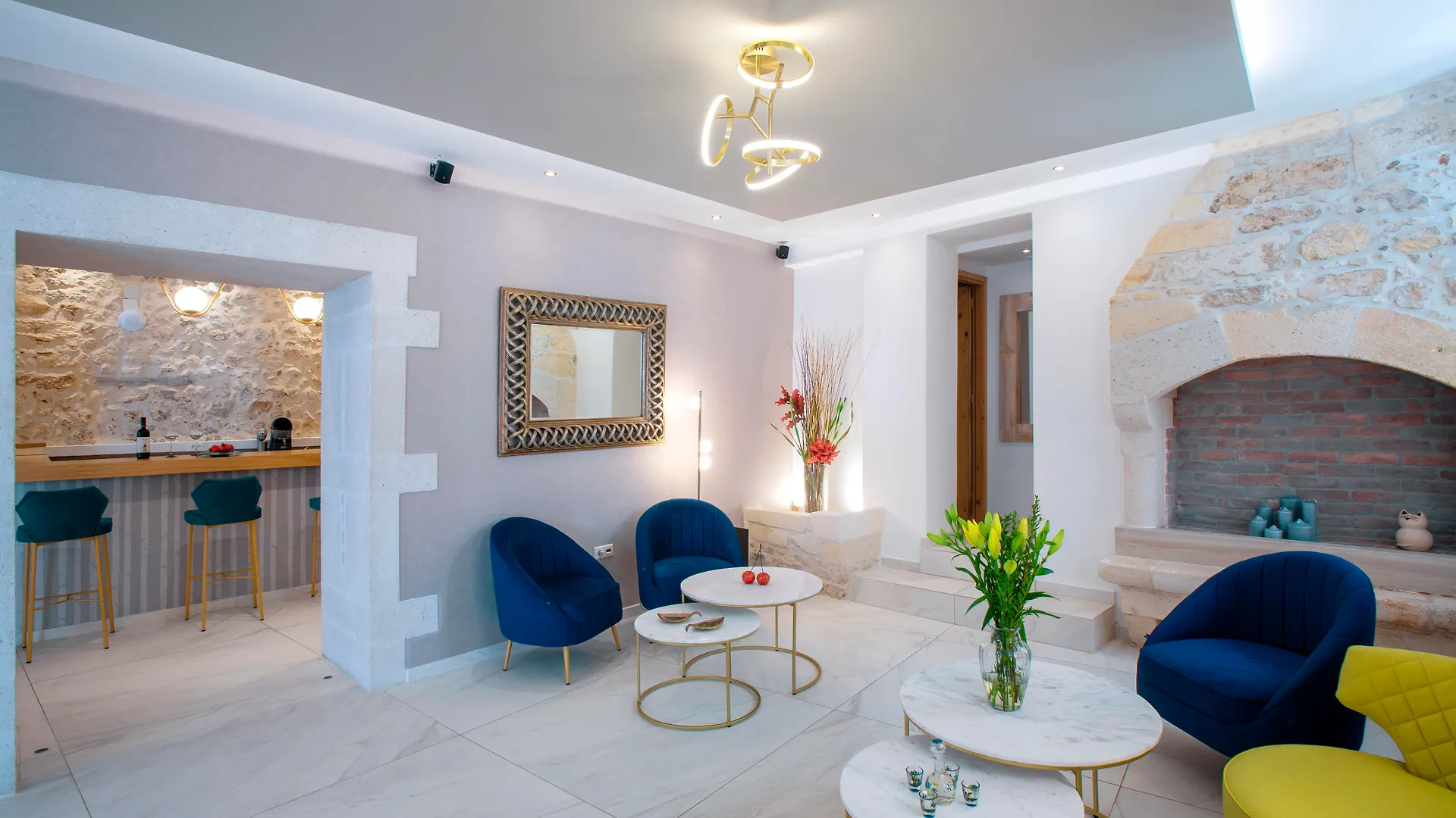 Отель Casa Moazzo Suites And Apartments Ретимно