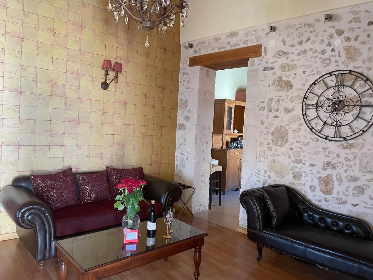 Casa Moazzo Suites And Apartments Ретимно